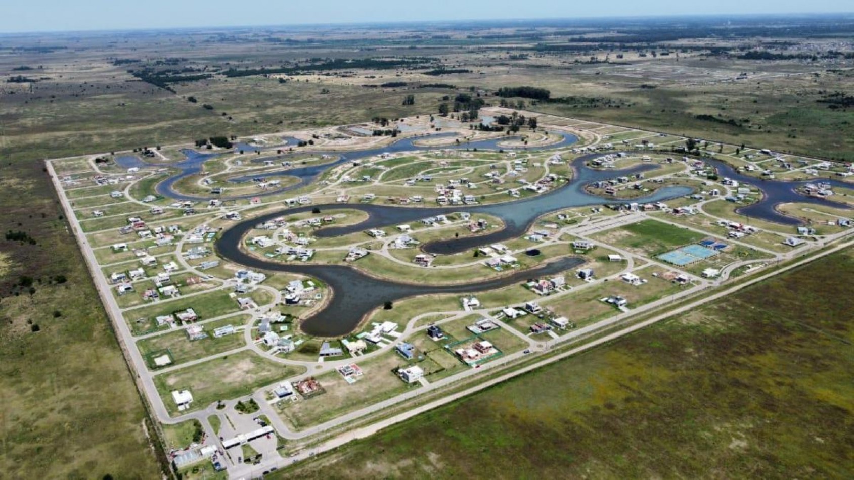 Venta Terreno Santa Clara al Sur Canning con salida al lago