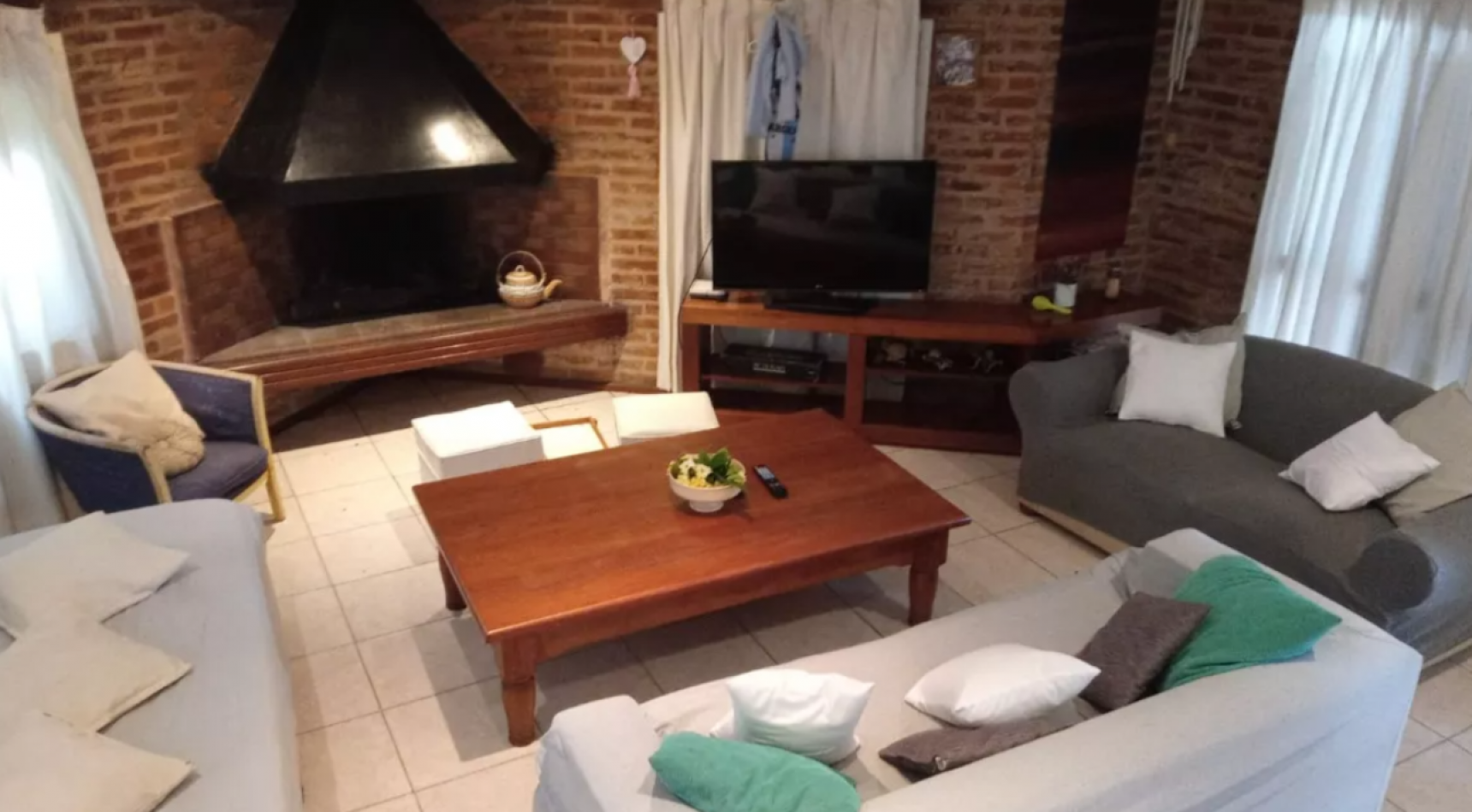Alquiler casa quinta Parque Leloir Barrio Cerrado