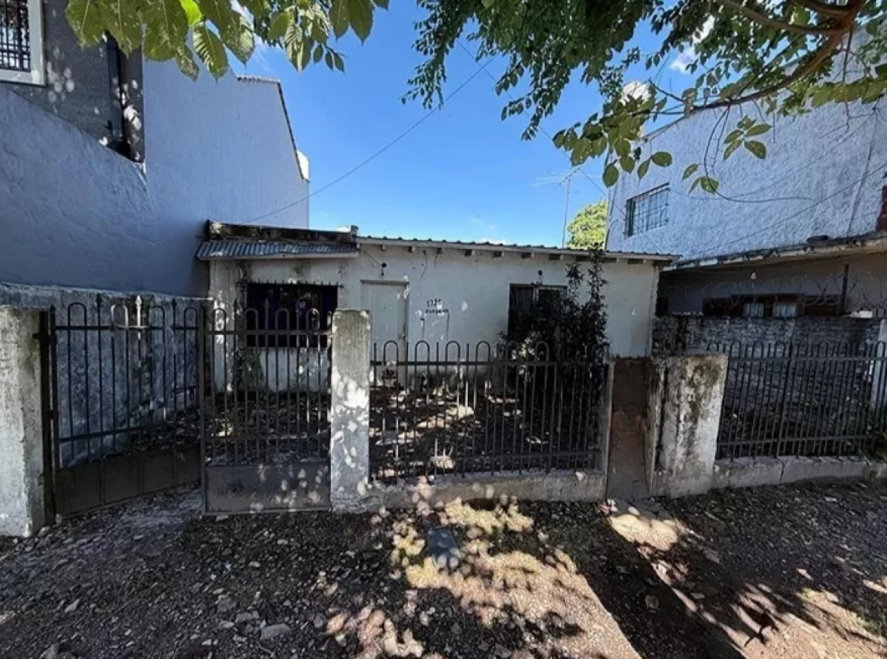 Terreno Ideal Para Hacer Duplex / Casa A Refaccionar