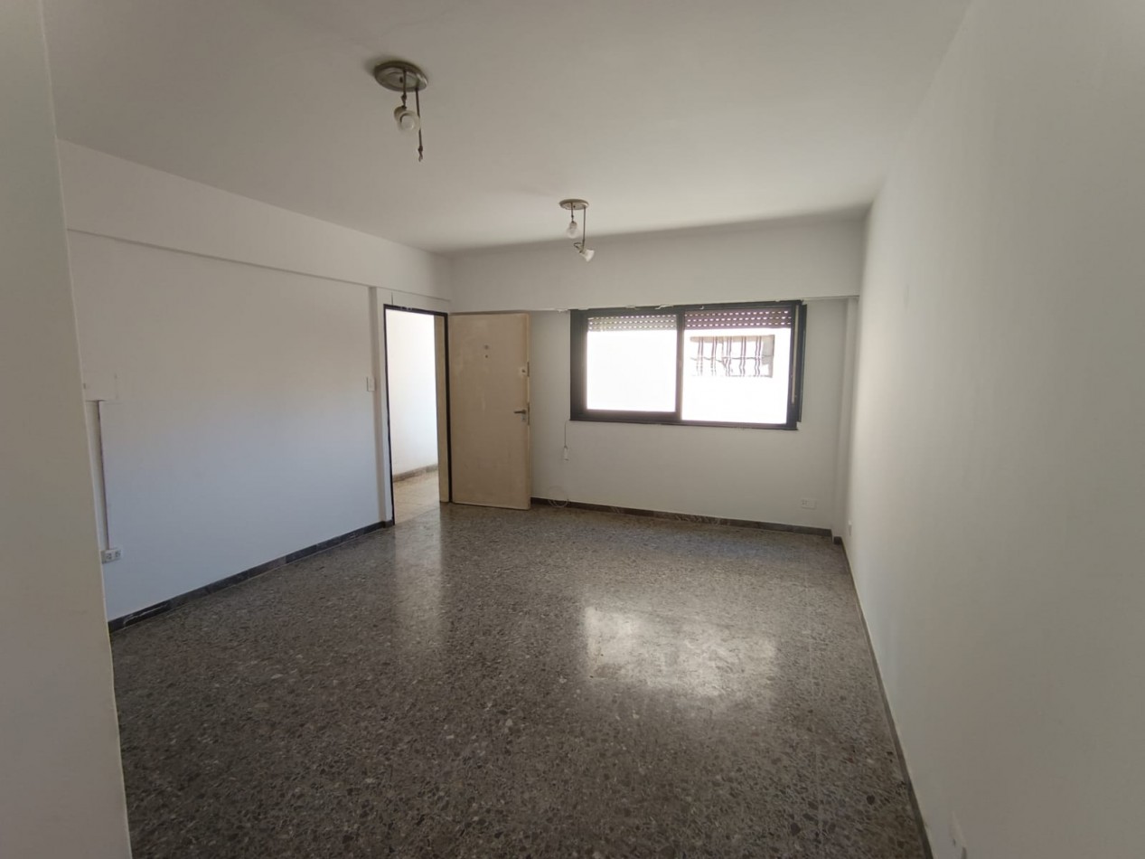 Venta Monoambiente Moron Centro