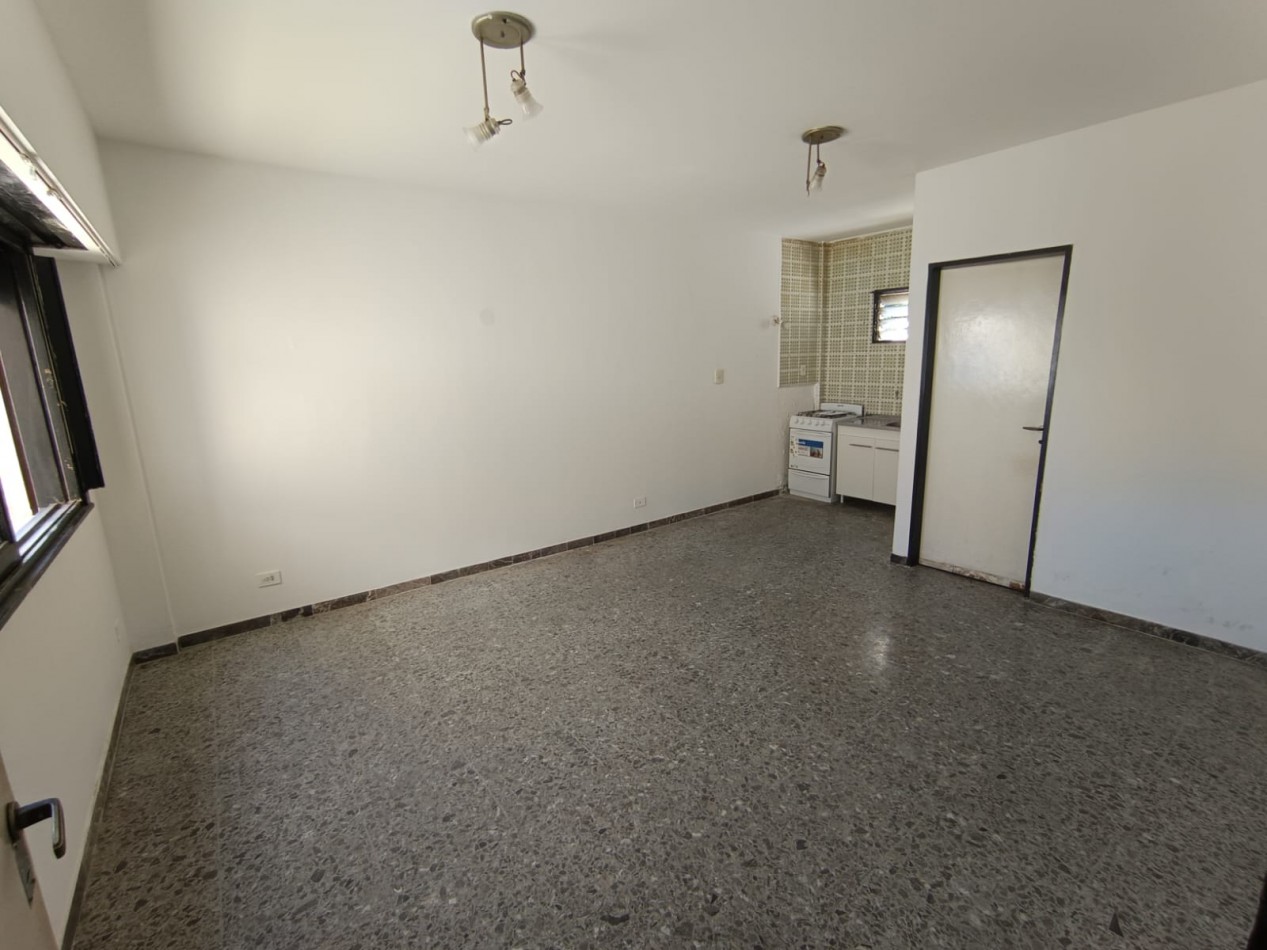 Venta Monoambiente Moron Centro