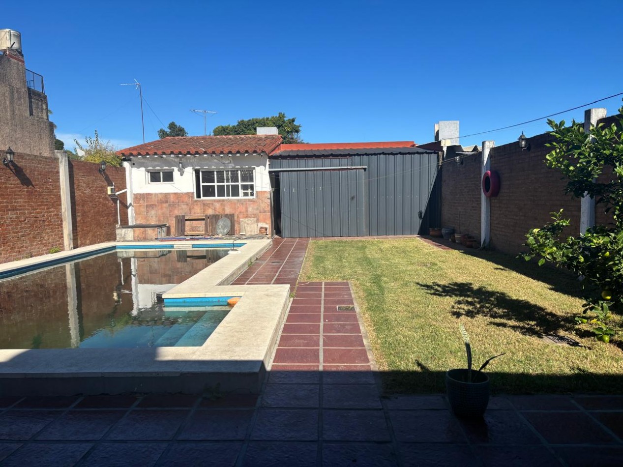 Venta Casa 6 ambientes Moron Sur