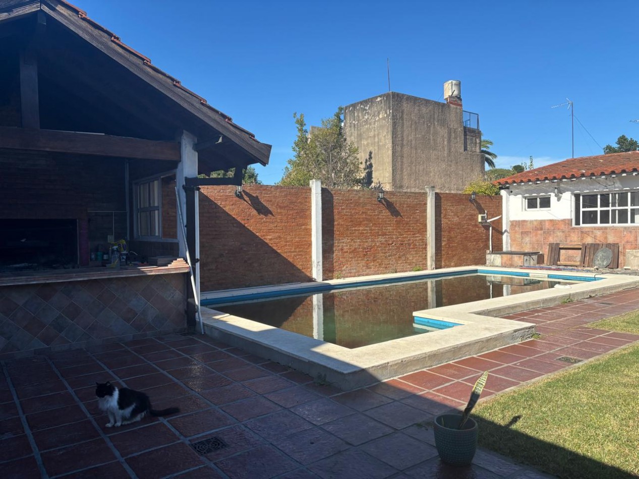 Venta Casa 6 ambientes Moron Sur