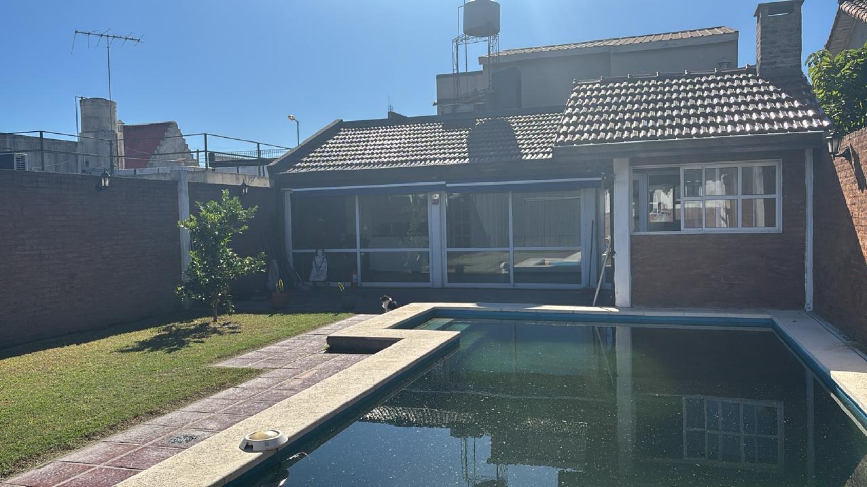 Venta Casa 6 ambientes Moron Sur