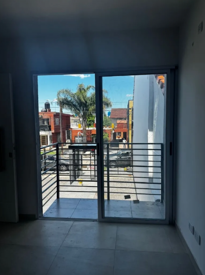 Venta departamento 2 ambientes Moron A estrenar
