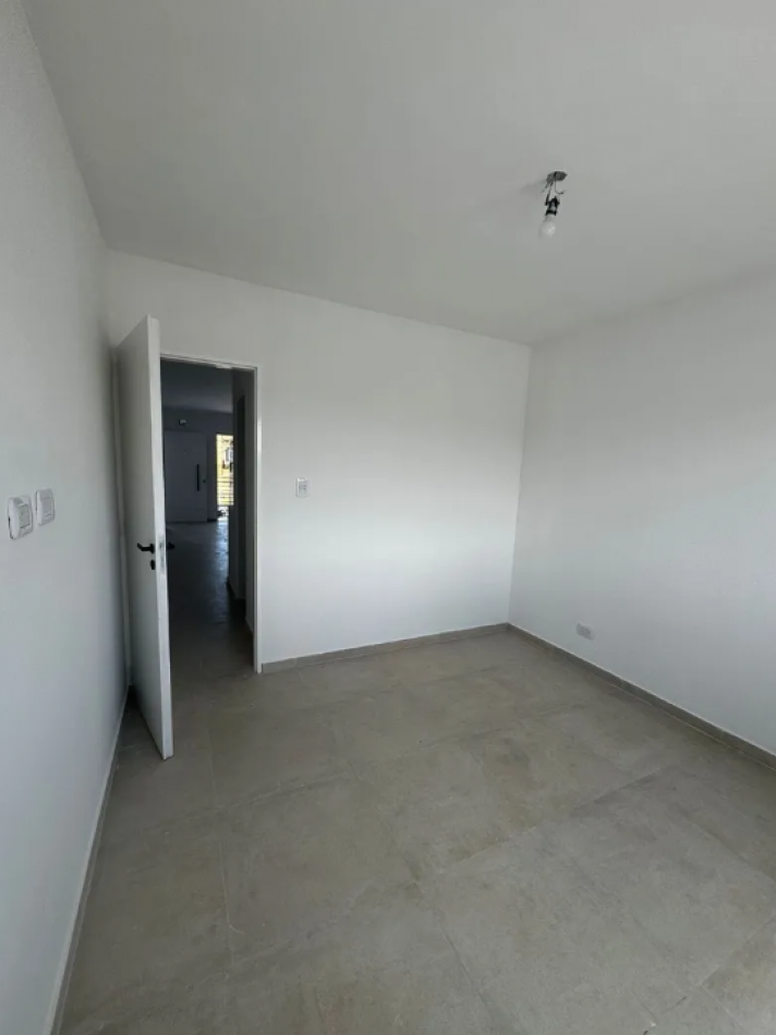 Venta departamento 2 ambientes Moron A estrenar