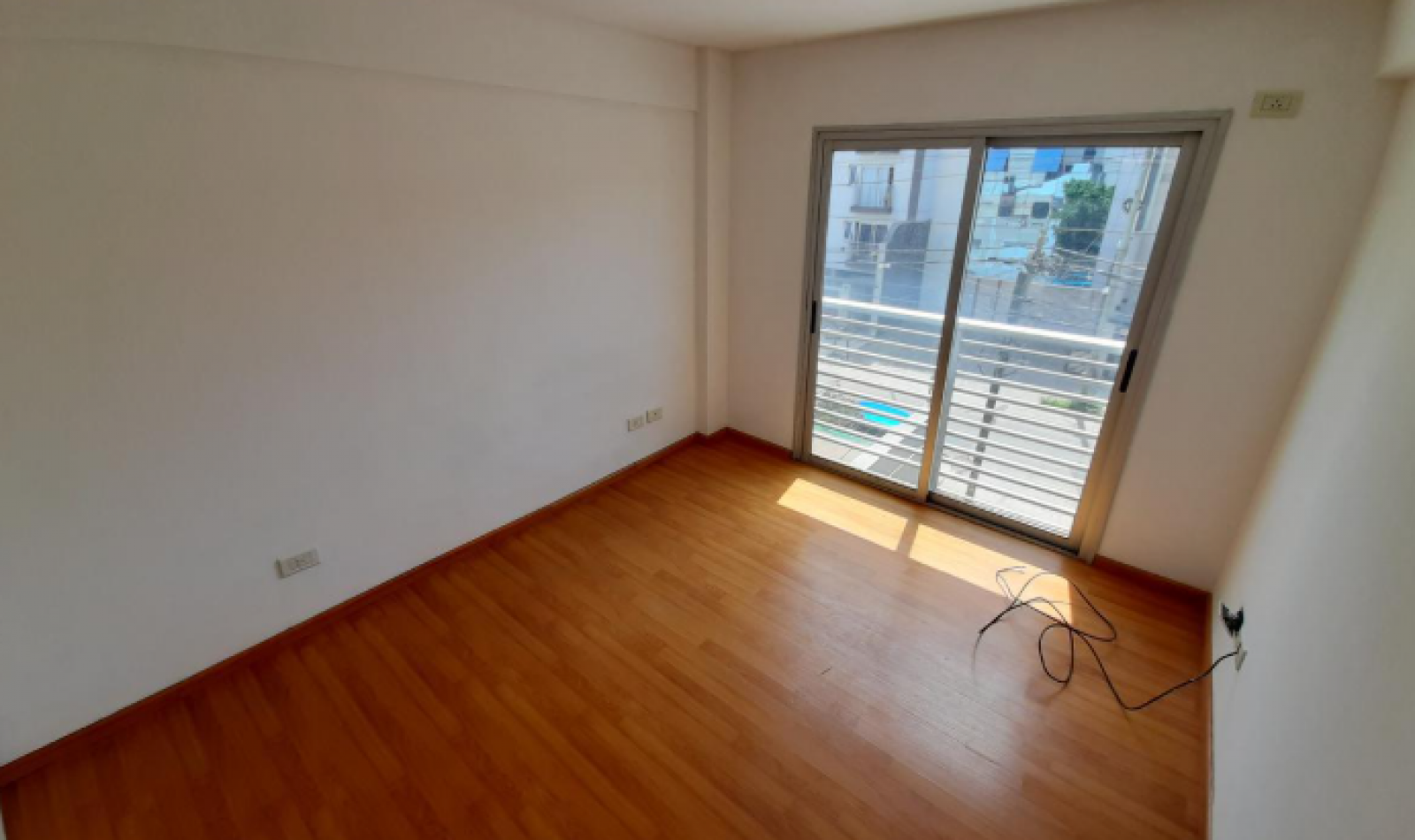 Venta Departamento 2 ambientes Moron