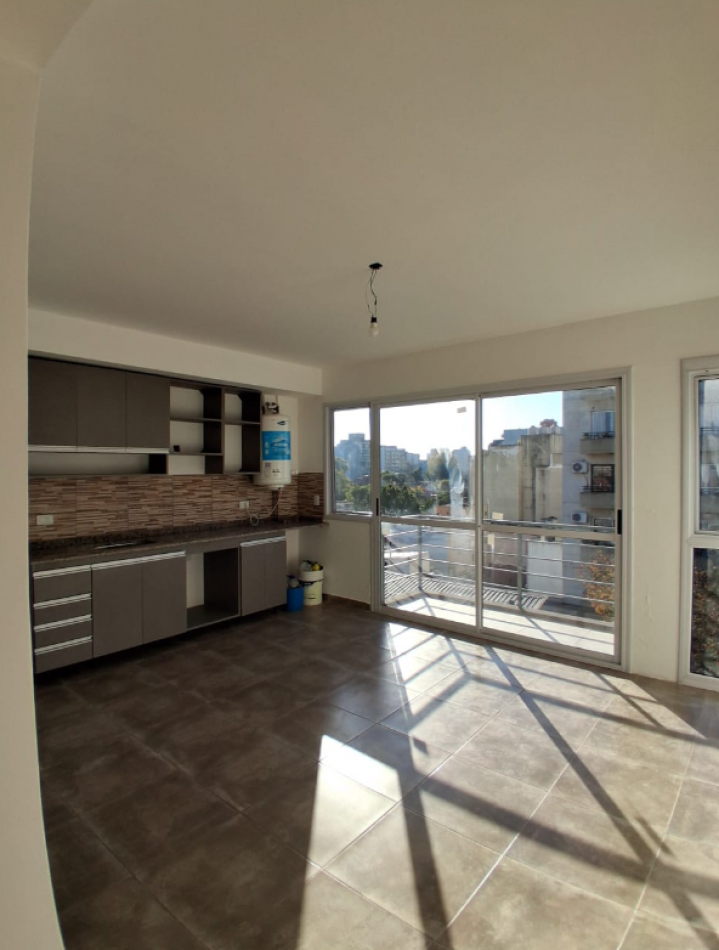 Venta Departamento 2 ambientes Moron