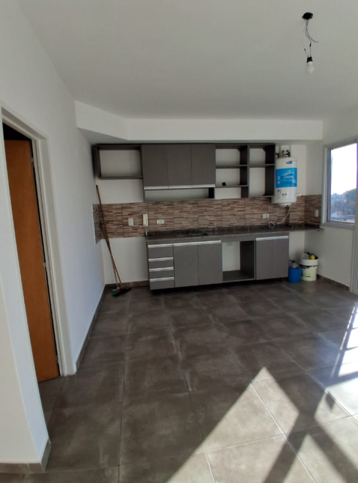 Venta Departamento 2 ambientes Moron