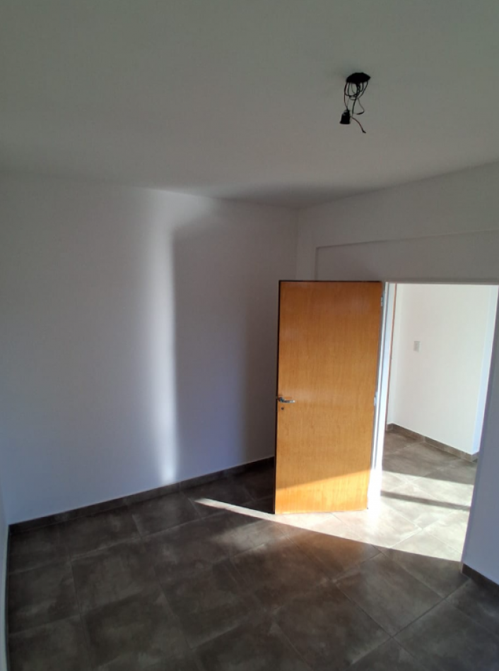 Venta Departamento 2 ambientes Moron