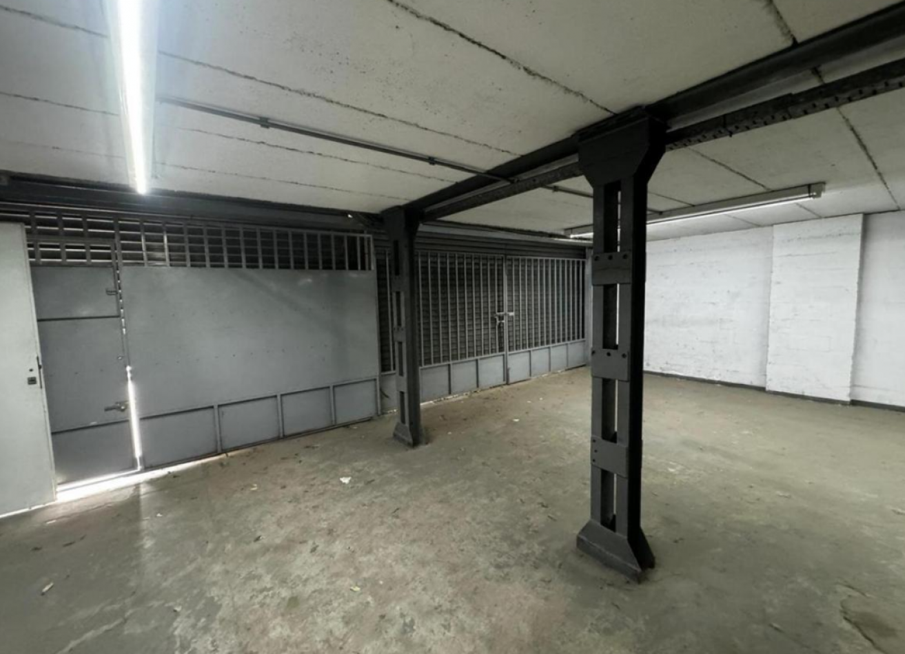 Galpon Salida a Dos Calles 780 M²cubiertos - Haedo