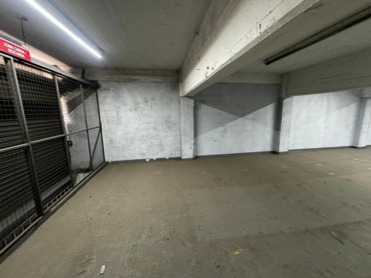 Galpon Salida a Dos Calles 780 M²cubiertos - Haedo