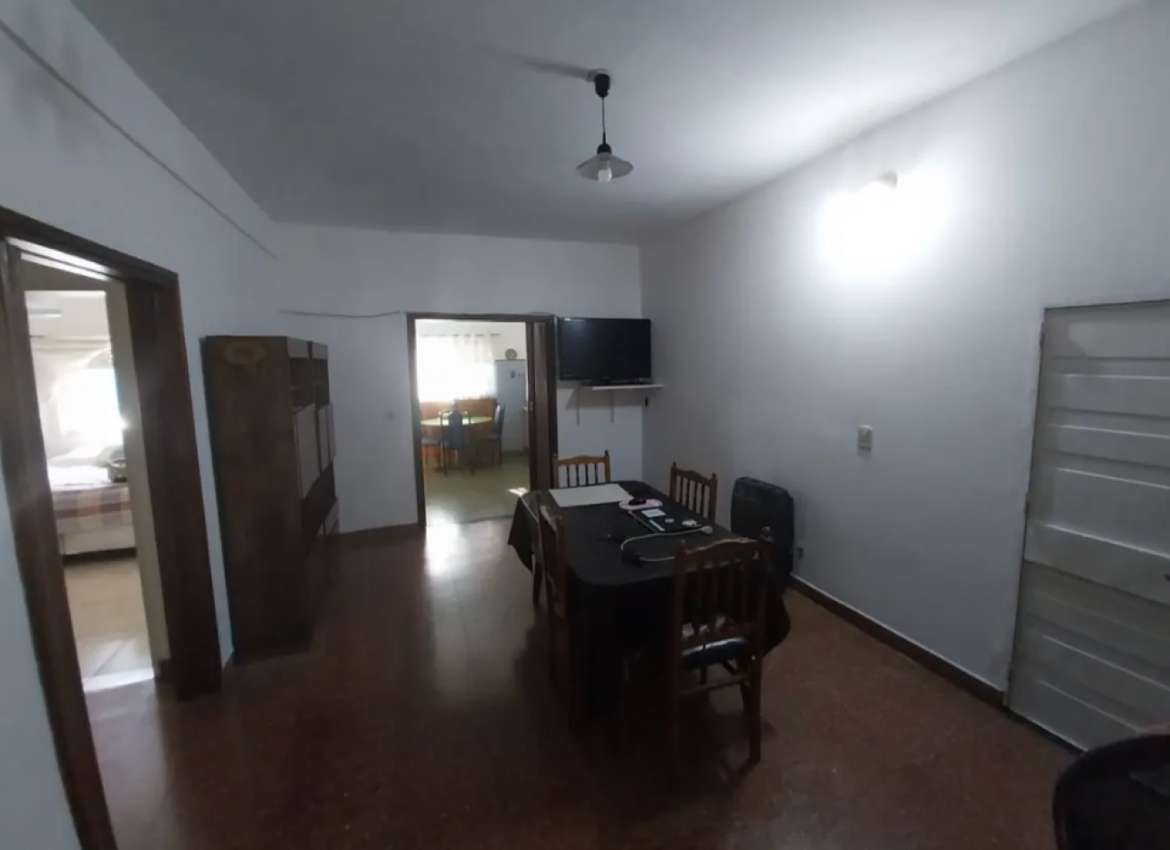 Venta Casa 3 ambientes Ituzaingo