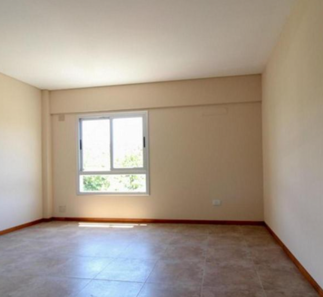 Venta Departamento 2 ambientes c cochera Castelar Sur