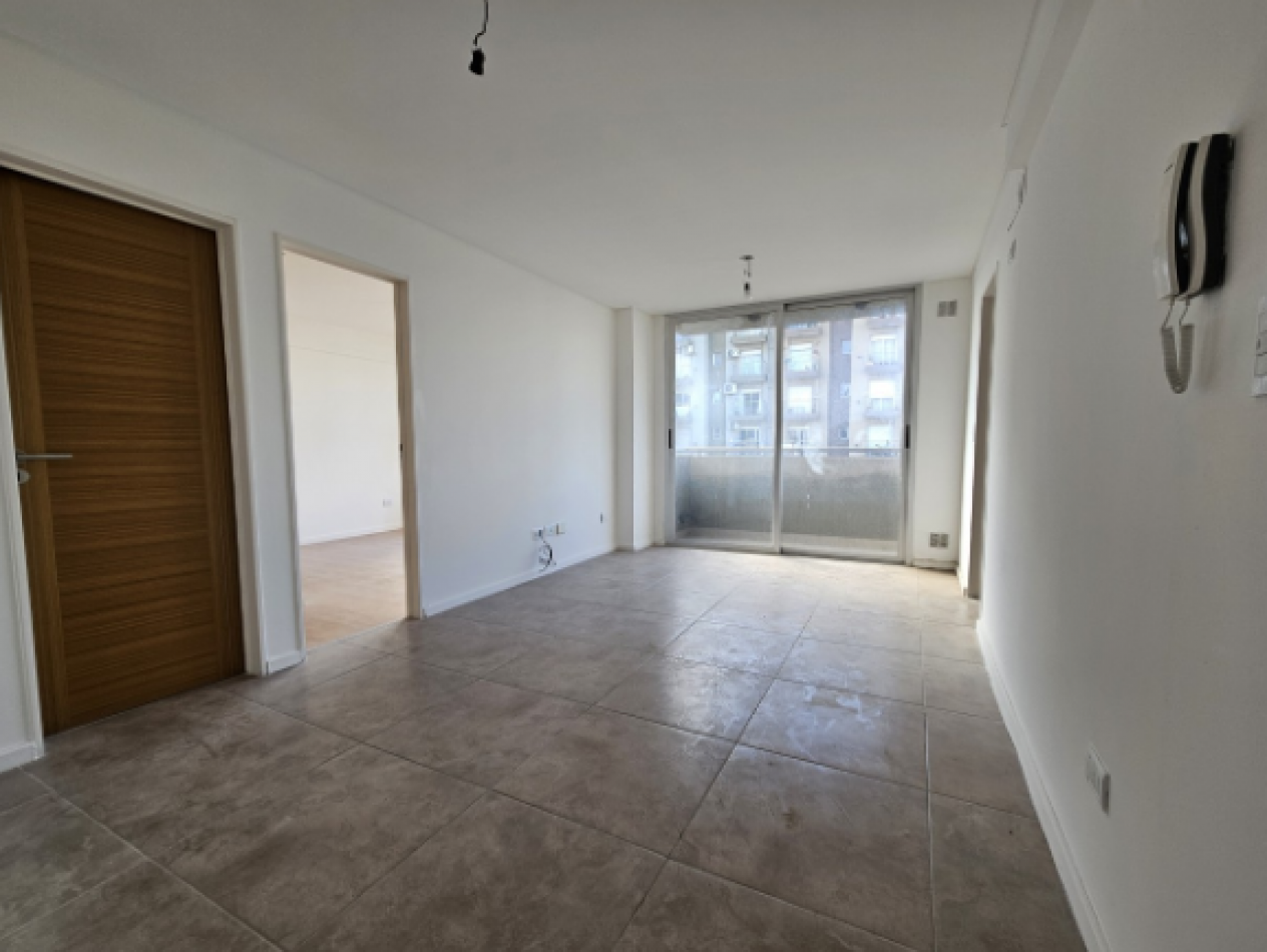 Venta departamento 2 ambientes Moron