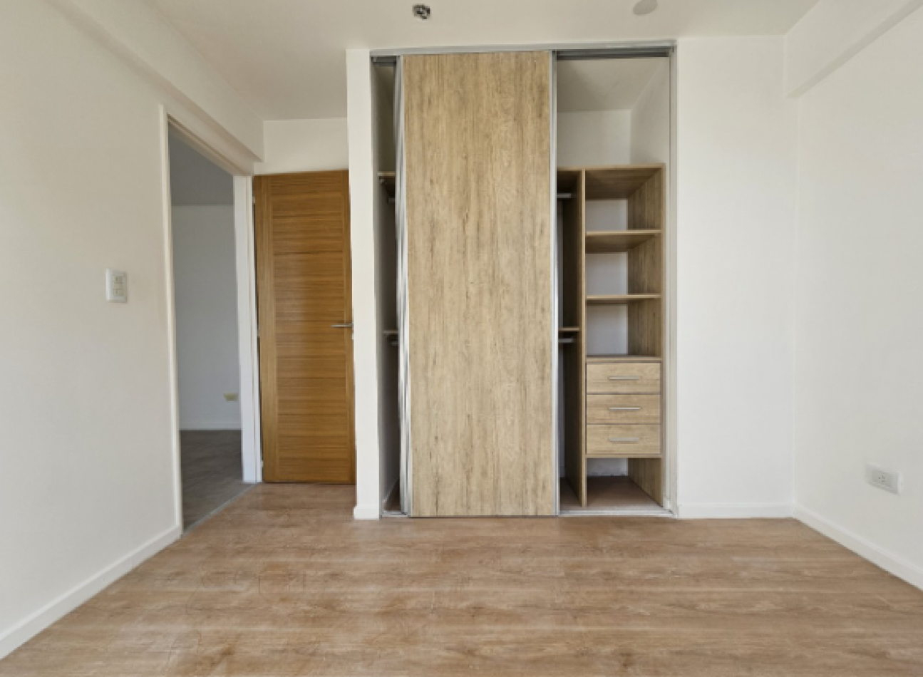 Venta departamento 2 ambientes Moron