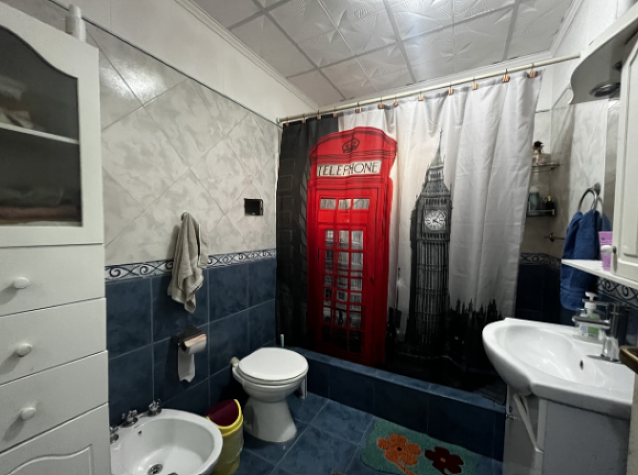 Casa 4 ambientes con garage Castelar Sur