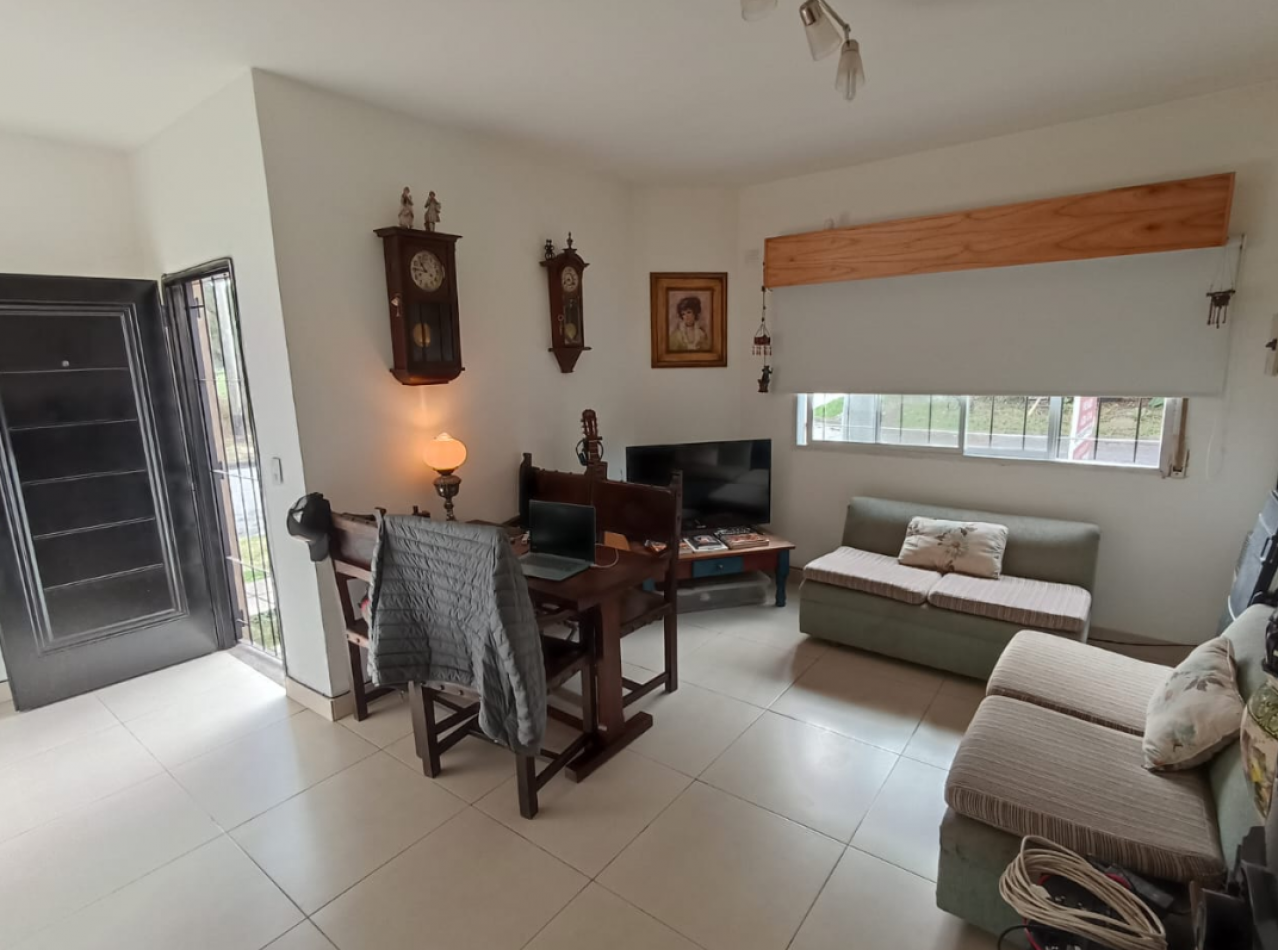 Casa en venta Castelar 3 ambientes