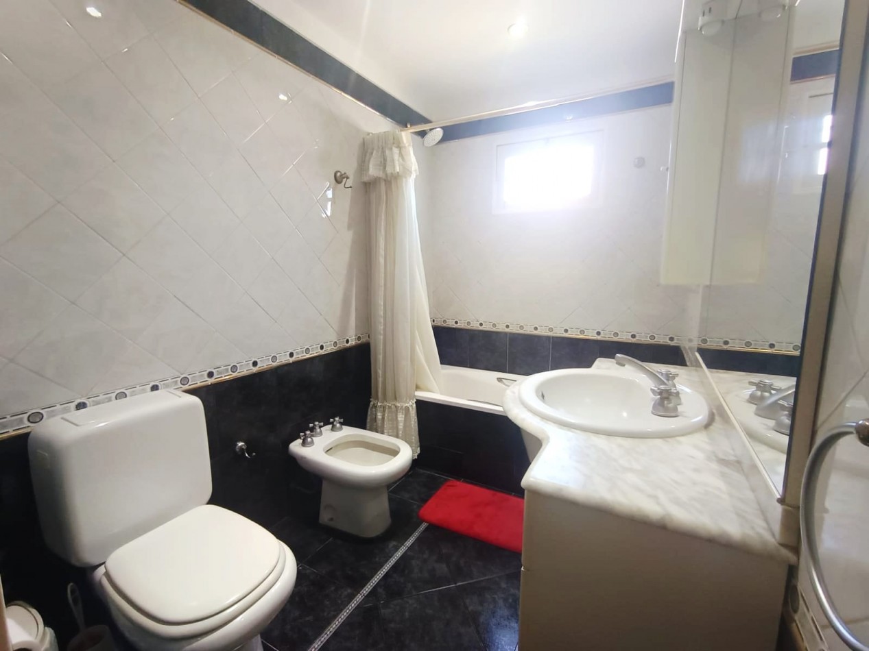 Venta Casa 5 ambientes Ituzaingo Norte