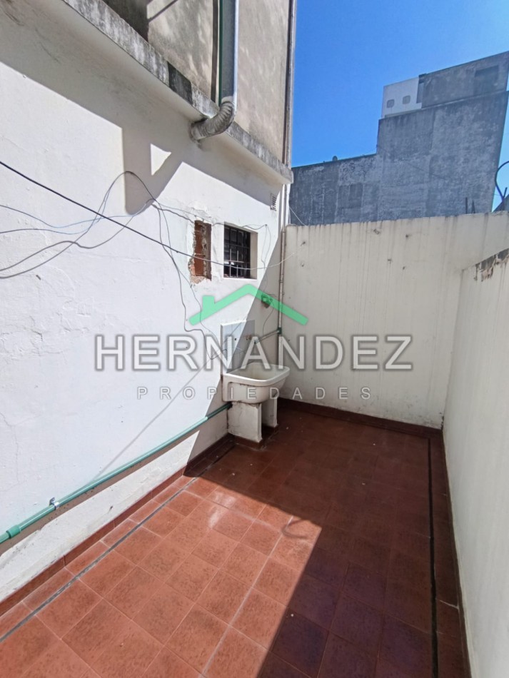 Venta Monoambiente Moron Centro
