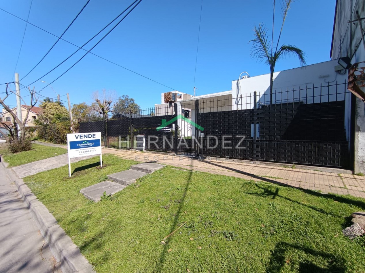 RETASADA Casa en Venta Ituzaingo Norte Ideal Inversor Amplio Lote