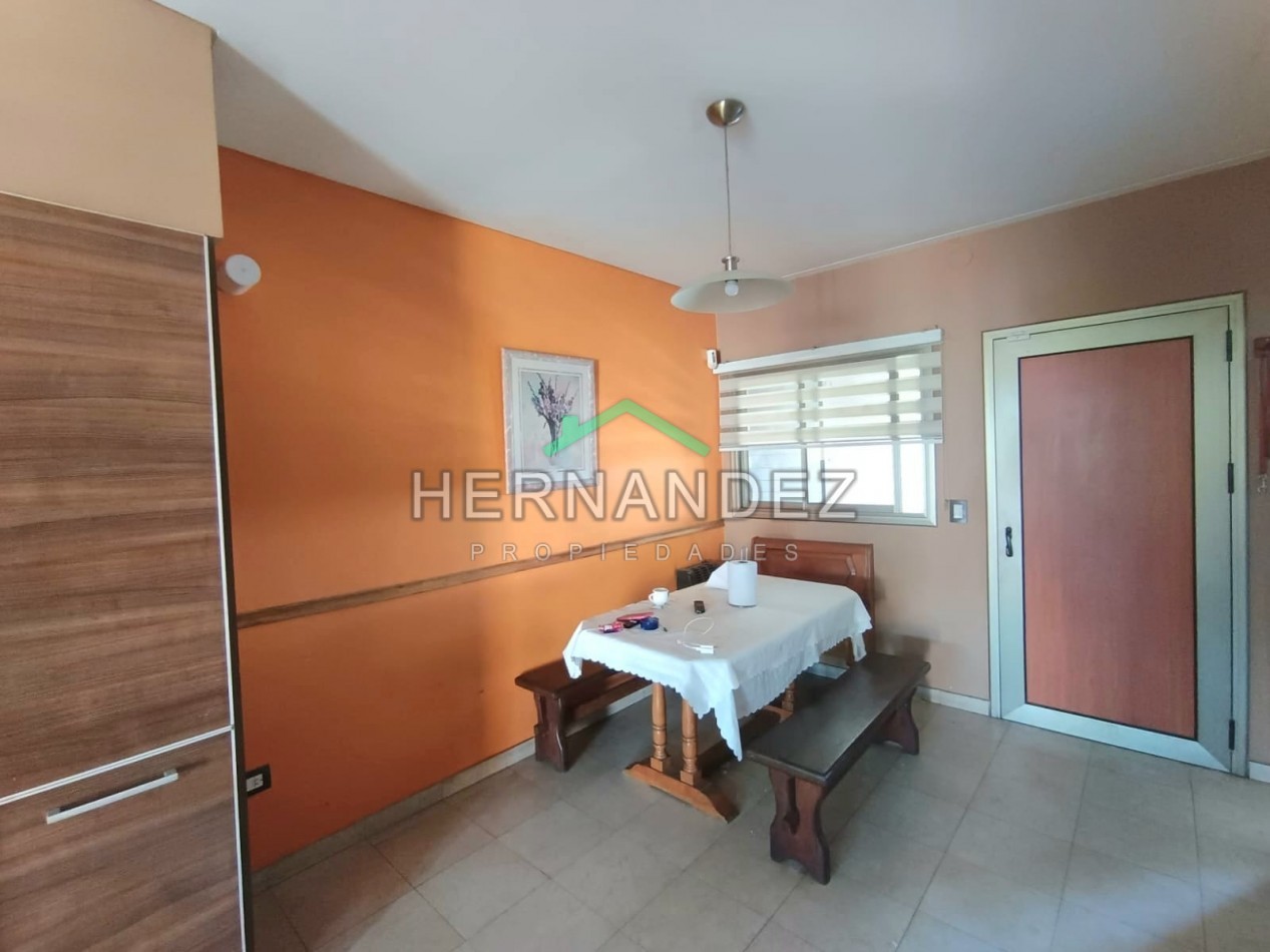 Venta Casa 6 ambientes Moron Sur