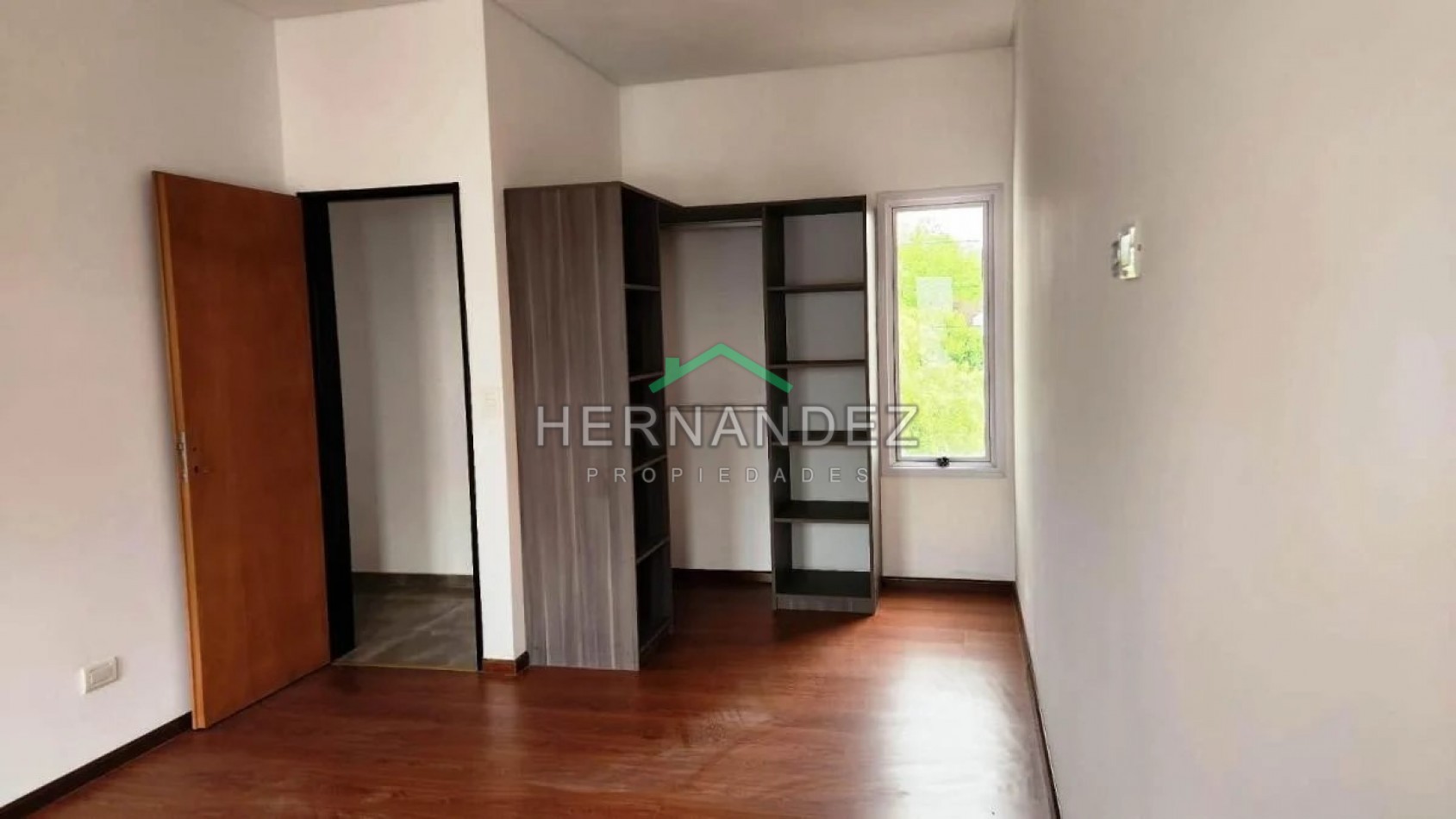 Duplex a Estrenar en Condominio 4 ambientes Ituzaingo Norte