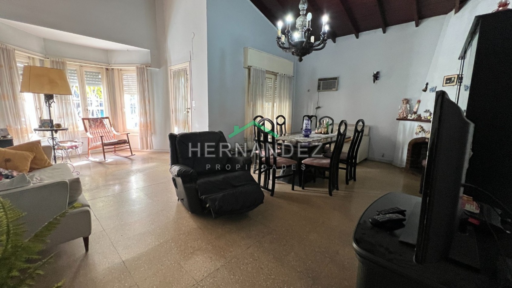 VENTA CHALET EN ITUZAINGO NORTE