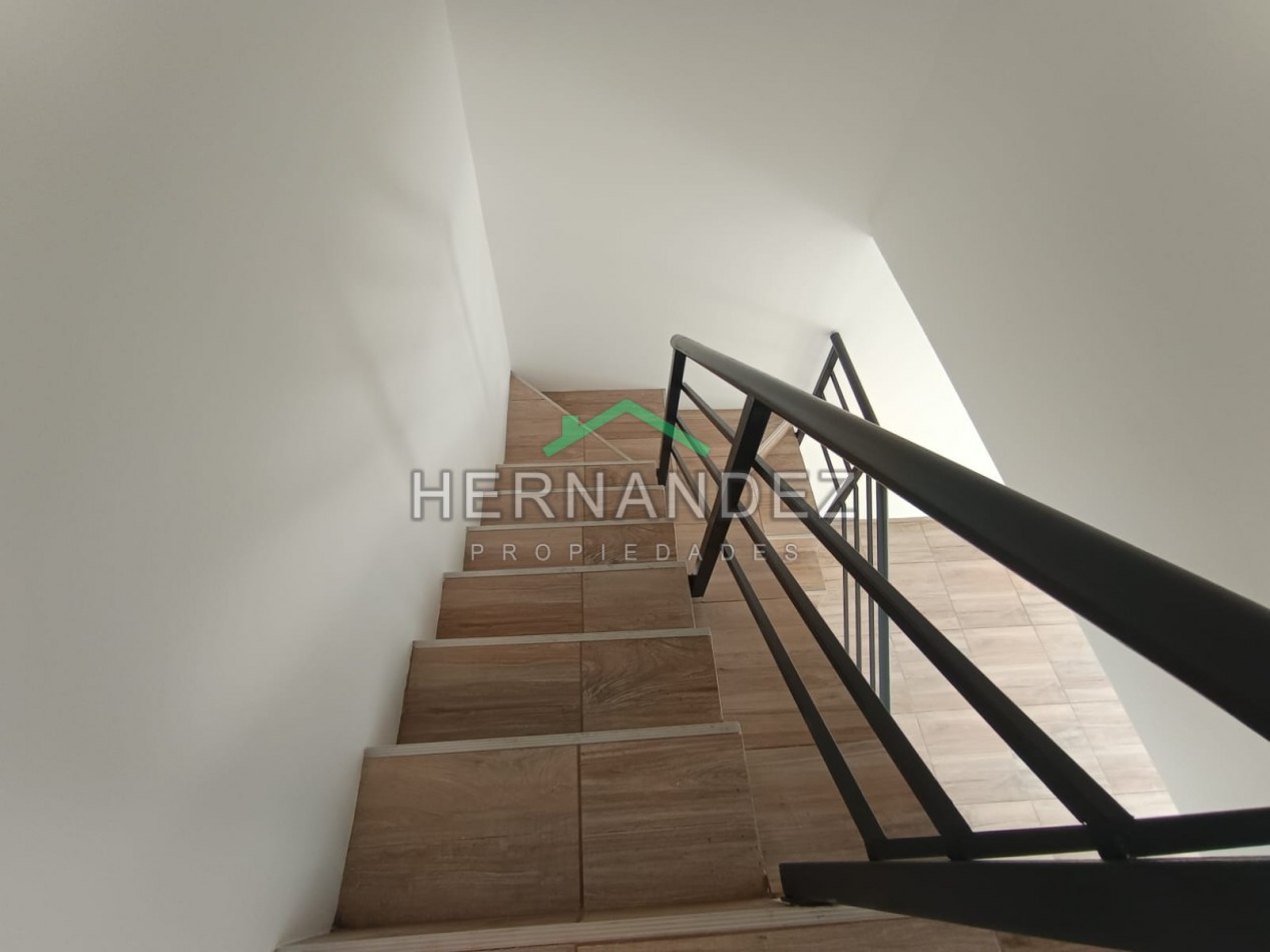 Venta Duplex 3 ambientes con cochera a estrenar Castelar Sur - Apto Credito