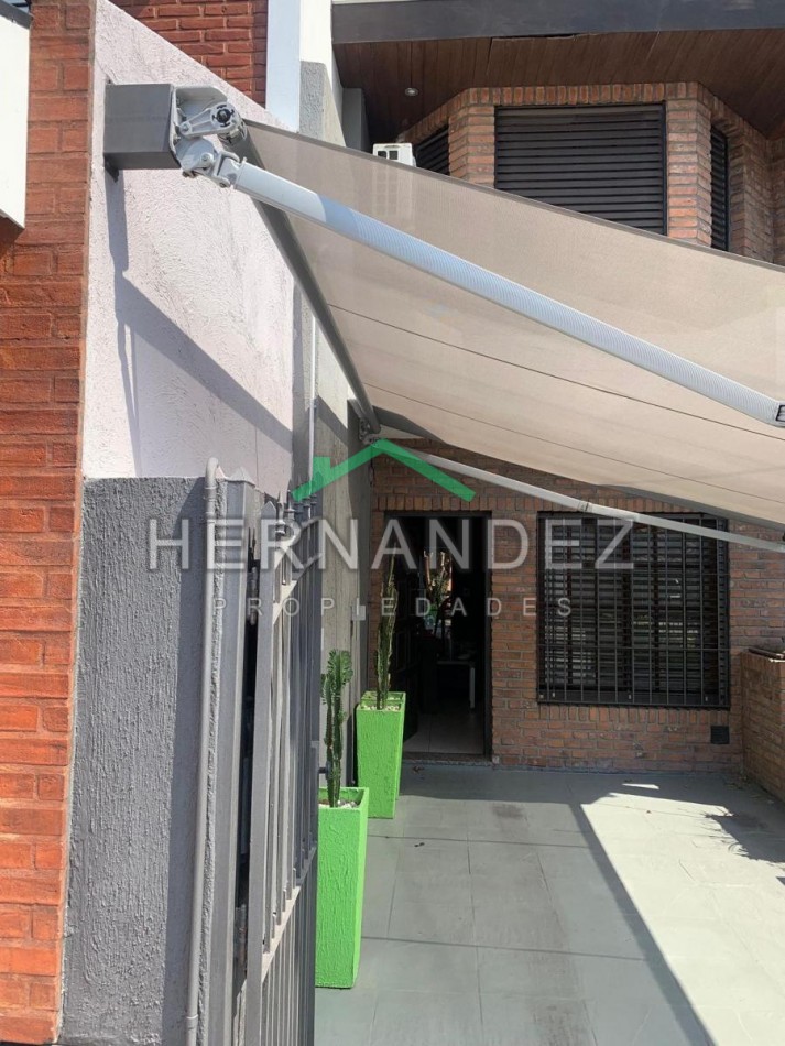 Venta Triplex 4 ambientes Ramos Mejia