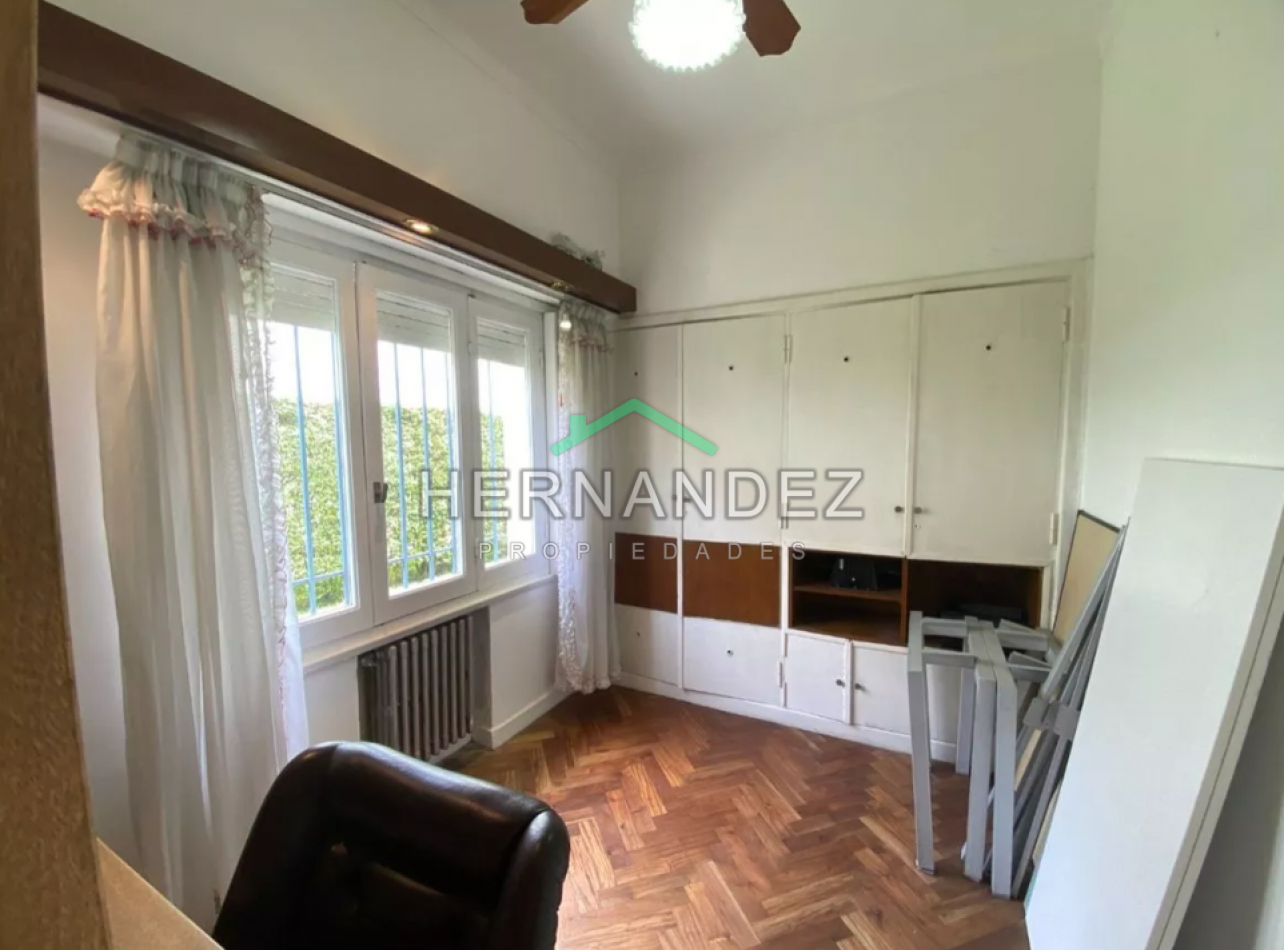 Venta Casa Castelar 5 ambientes Apta Credito