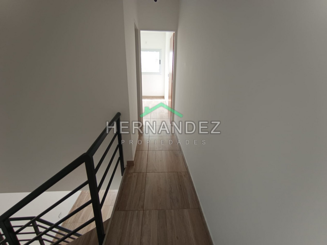 Venta Duplex 3 ambientes con cochera a estrenar Castelar Sur - Apto Credito