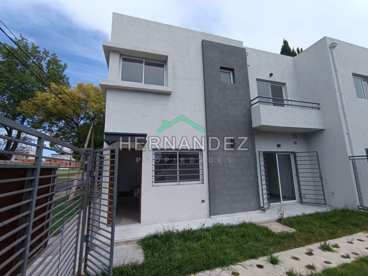 Venta Duplex Castelar Sur