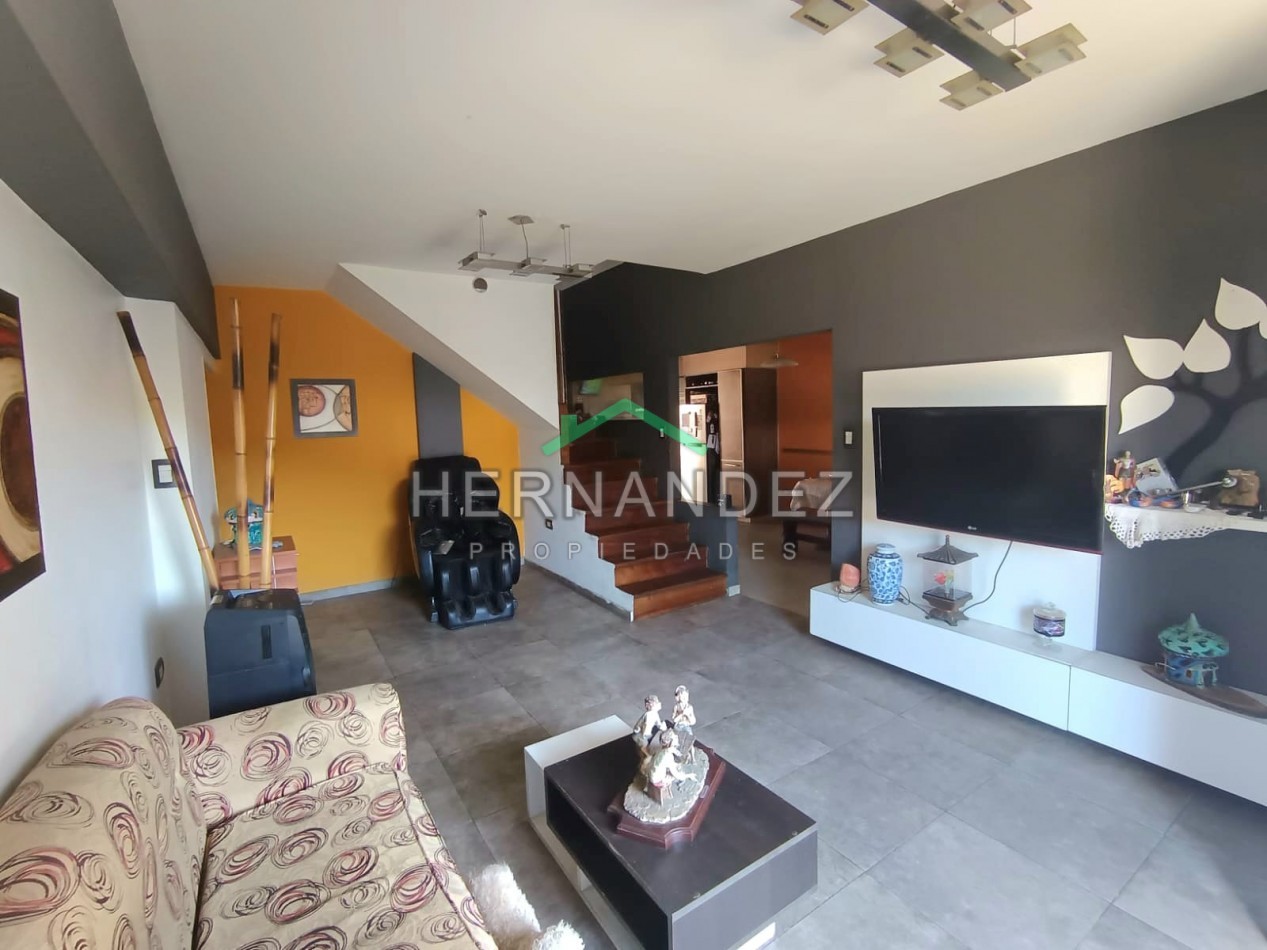 Venta Casa 6 ambientes Moron Sur