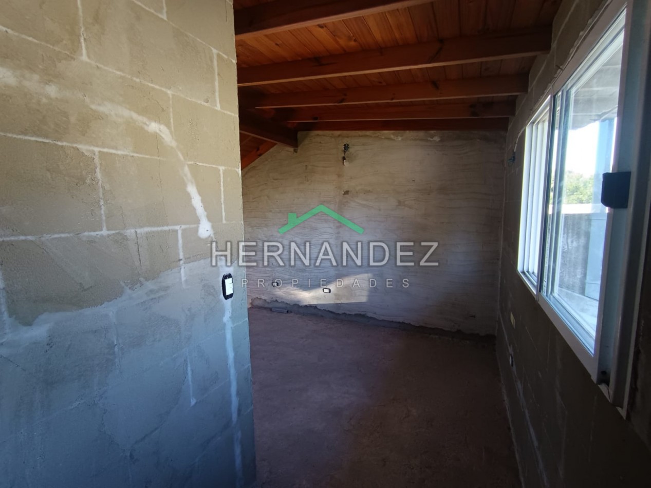 Venta Duplex a terminar Castelar Sur