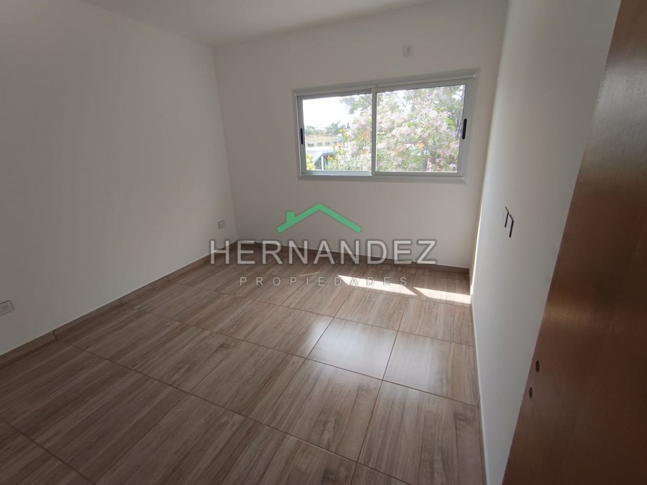 Venta Duplex 3 ambientes con cochera a estrenar Castelar Sur - Apto Credito