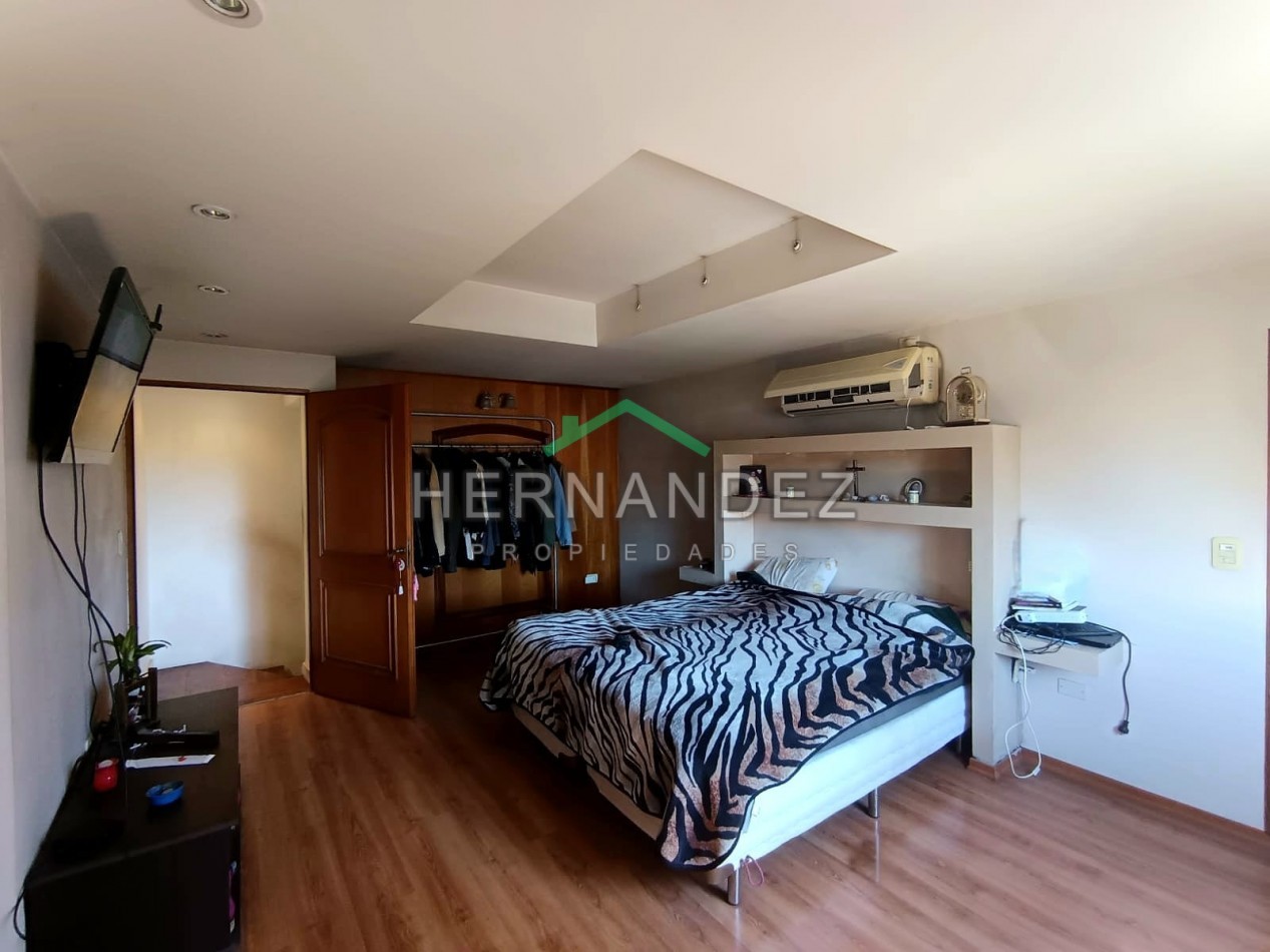 Venta Casa 6 ambientes Moron Sur