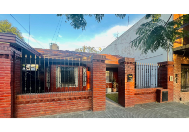 Chalet 4 ambientes Ituzaingo Norte