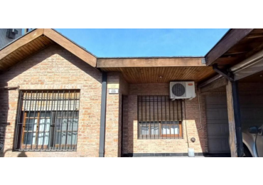 Venta casa 5 ambientes Ituzaingo APTA CREDITO