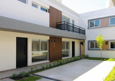 DEPARTAMENTO EN CONDOMINIO 3 AMBIENTES CASTELAR SUR