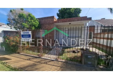 Venta Casa 3 ambientes Ituzaingo Norte